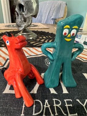 Clay Art 1997 Gumby & Pokey Ceramic Salt & Pepper Shaker Set